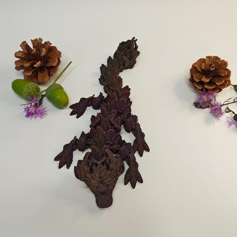 Młody Szyszkowy Smok Jesienny (różne kolory, M 21 cm) - obrazek 4